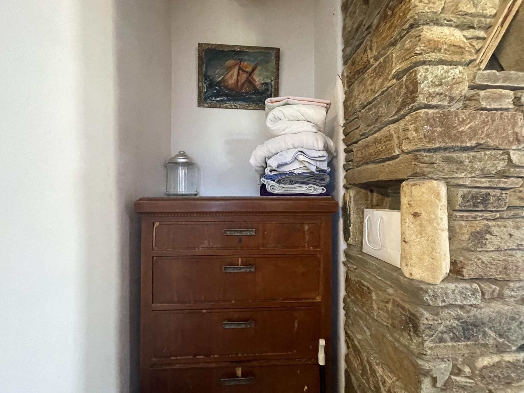Arthome1 Pánormos Rom bilde